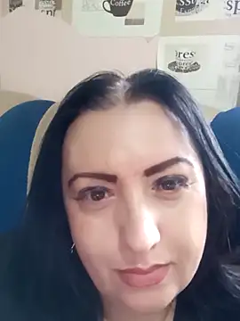 Snapshot of Veronica-Celie chatting on October 1, 2025, 7:58 am Veronica-Celie online show from October 1, 2025, 7:58 am