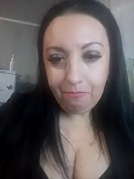 Veronica-Celie online show from March 30, 2026, 8:10 pm