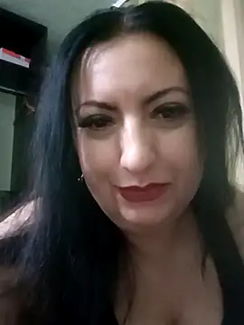 Snapshot of Veronica-Celie chatting on July 5, 2026, 11:01 pm Veronica-Celie online show from July 5, 2026, 11:01 pm