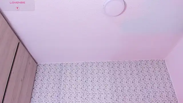 Sarajonnes online show from November 13, 2025, 4:06 pm