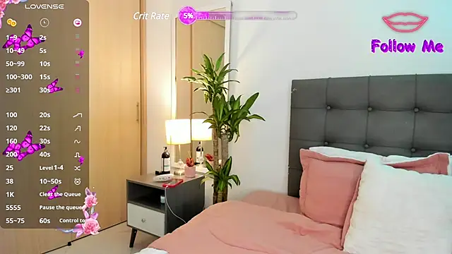 Snapshot of charlotte_james0 chatting on March 23, 2025, 2:59 am charlotte james0 online show from March 23, 2025, 2:59 am