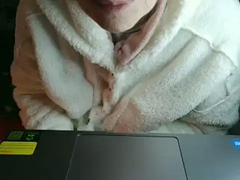 VeneRed online show from February 16, 2026, 8:16 pm