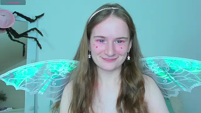 L1ittle kitty  online show from November 10, 2025, 6:34 am