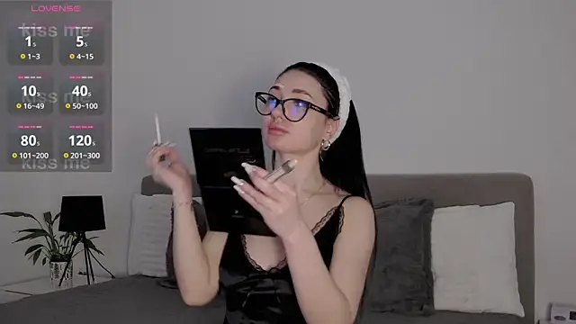 Snapshot of AllisonSky chatting on January 13, 2026, 11:15 am AllisonSky online show from January 13, 2026, 11:15 am