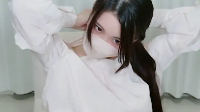 Snapshot of yuki_room chatting on September 16, 2025, 1:12 pm yuki room online show from September 16, 2025, 1:12 pm