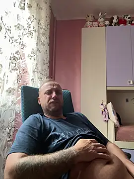 Snapshot of Lecatore80 chatting on February 1, 2026, 2:37 pm Lecatore80 online show from February 1, 2026, 2:37 pm