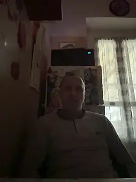 Snapshot of Lecatore80 chatting on March 1, 2026, 7:21 am Lecatore80 online show from March 1, 2026, 7:21 am