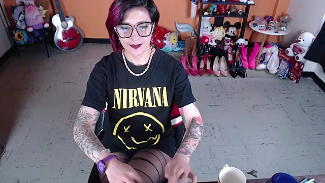 MissMiia2 online show from January 15, 2025, 12:15 pm