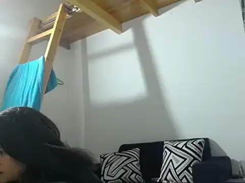 khleo lionss online show from March 5, 2025, 1:42 am