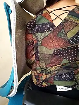 Snapshot of Indianhyna chatting on September 26, 2025, 7:23 am Indianhyna online show from September 26, 2025, 7:23 am