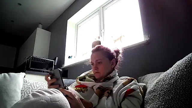 Snapshot of DynamicDuo_oxo chatting on December 7, 2024, 11:18 am DynamicDuo oxo online show from December 7, 2024, 11:18 am