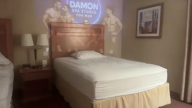 GymBoyVan online show from November 17, 2025, 2:06 am