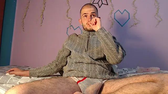 Snapshot of Dante_Bear_ chatting on February 3, 2026, 10:42 am Dante Bear online show from February 3, 2026, 10:42 am