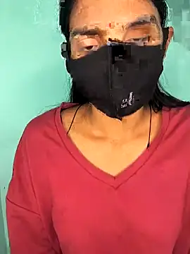 cute simmy0 online show from March 15, 2026, 10:43 am