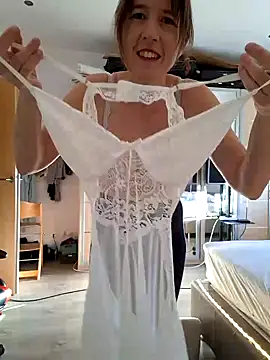 Hexe12346 online show from March 18, 2025, 6:36 am