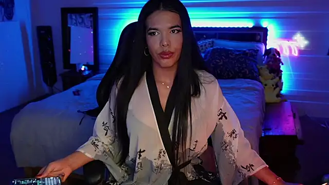 ElizaQueen777 online show from January 24, 2025, 9:26 pm
