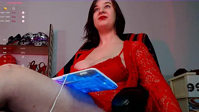 Goddess Sophie online show from March 3, 2025, 3:08 am