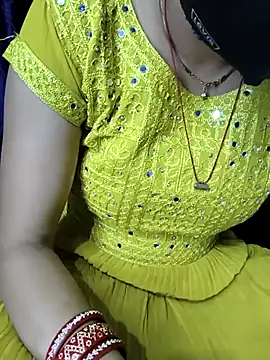 Snapshot of kaveerpooja947 chatting on February 5, 2026, 4:44 pm kaveerpooja947 online show from February 5, 2026, 4:44 pm