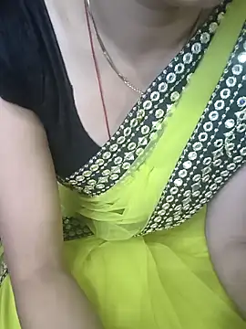 Snapshot of kaveerpooja947 chatting on February 26, 2026, 7:29 am kaveerpooja947 online show from February 26, 2026, 7:29 am