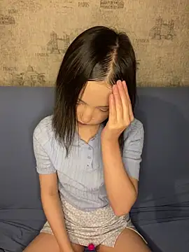 lalallalalaa- online show from November 16, 2025, 2:11 pm