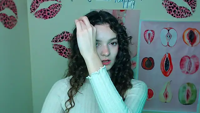  SusieSu  online show from November 7, 2025, 7:58 pm