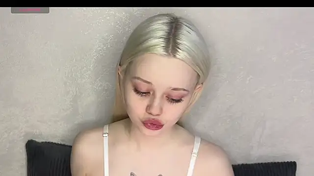 SusieEvans online show from December 14, 2024, 2:21 pm