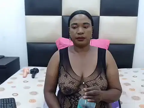LICKABLEASSxxxx online show from February 15, 2025, 4:45 pm