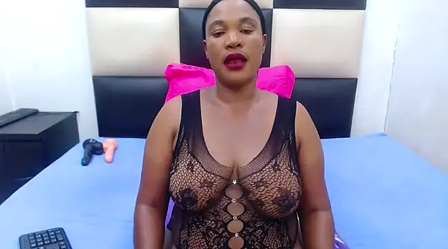 LICKABLEASSxxxx online show from March 6, 2025, 4:28 pm