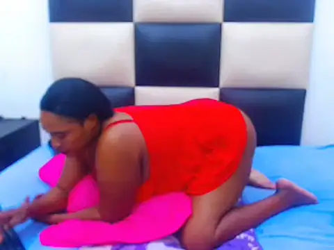 LICKABLEASSxxxx online show from March 17, 2025, 7:58 pm