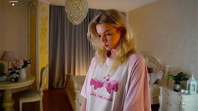 EdlinAlliston online show from September 16, 2025, 2:40 pm