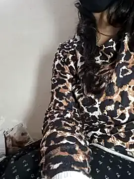 Snapshot of Anamika_Kapoor chatting on December 22, 2024, 10:36 pm Anamika Kapoor online show from December 22, 2024, 10:36 pm