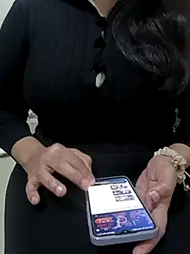 Snapshot of Anamika_Kapoor chatting on January 15, 2025, 10:24 pm Anamika Kapoor online show from January 15, 2025, 10:24 pm