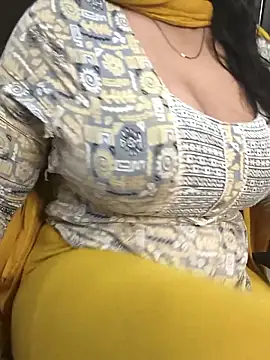 Snapshot of Anamika_Kapoor chatting on September 11, 2025, 1:55 pm Anamika Kapoor online show from September 11, 2025, 1:55 pm