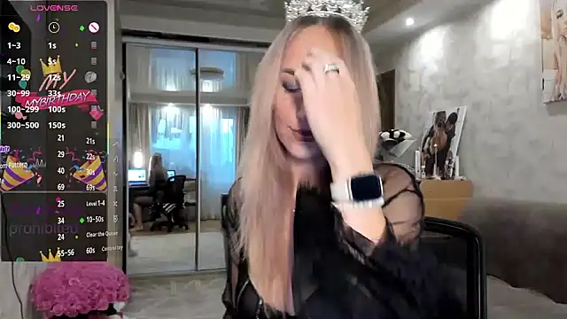 Snapshot of lady_Nati chatting on November 17, 2025, 11:49 am lady Nati online show from November 17, 2025, 11:49 am