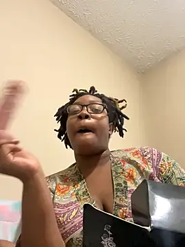 babygirlz online show from November 23, 2025, 6:41 pm