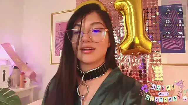 Snapshot of Eva_depp chatting on March 10, 2025, 4:35 pm Eva depp online show from March 10, 2025, 4:35 pm