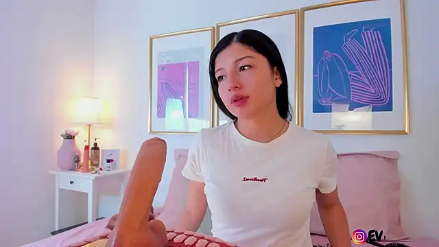 Snapshot of Eva_depp chatting on September 24, 2025, 1:03 pm Eva depp online show from September 24, 2025, 1:03 pm