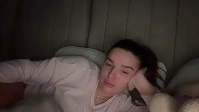 maisiesmithx online show from January 9, 2025, 5:02 am