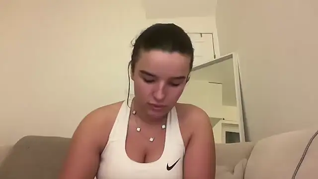 maisiesmithx online show from January 19, 2025, 10:39 pm