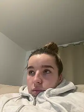 maisiesmithx online show from January 5, 2026, 8:12 pm