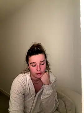 maisiesmithx online show from January 8, 2026, 12:24 am