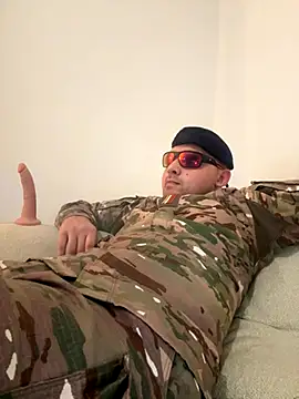 Snapshot of Napoleon1er_ chatting on November 11, 2025, 10:10 pm Napoleon1er online show from November 11, 2025, 10:10 pm