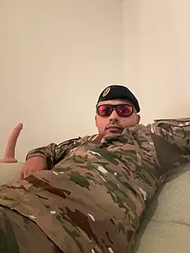 Snapshot of Napoleon1er_ chatting on November 12, 2025, 8:30 pm Napoleon1er online show from November 12, 2025, 8:30 pm