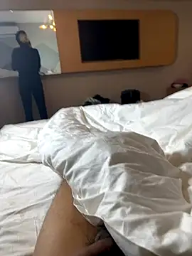 dafei108655 online show from December 3, 2024, 1:21 pm