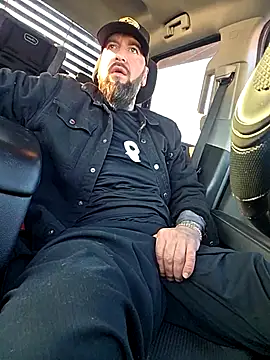 Beardedtattood online show from April 3, 2026, 12:14 pm