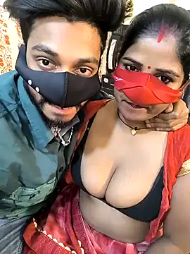 Snapshot of Indian_Lust_Couple chatting on December 31, 2024, 7:18 pm Indian Lust Couple online show from December 31, 2024, 7:18 pm