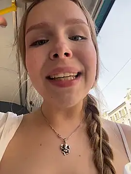 mur girl online show from July 15, 2026, 12:54 pm