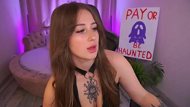 GentleAdellee online show from October 30, 2025, 1:56 pm