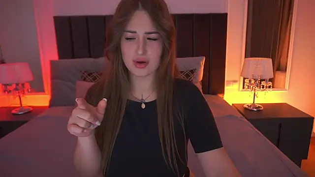 GentleAdellee online show from December 21, 2025, 1:29 pm