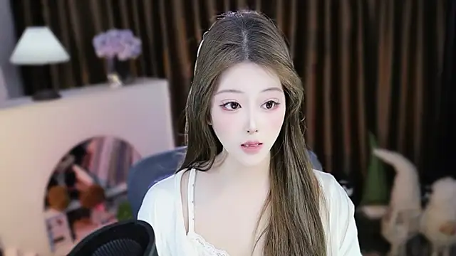 Arwyn-rr online show from March 29, 2026, 1:00 pm